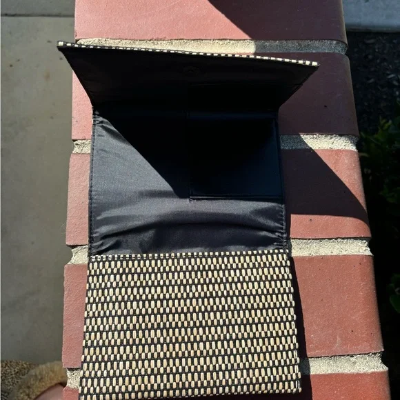 Saks Fifth Avenue Wallet Bag - Picture 2 of 6